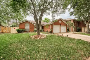 207 Rolling Plains Dr, Sugar Land, TX 77479 - Photo 3