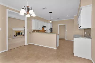 139 April Waters Drive N, Conroe, TX 77356 - Photo 15