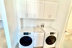 2102 Mechanic St, Galveston, TX 77550 - Photo 11