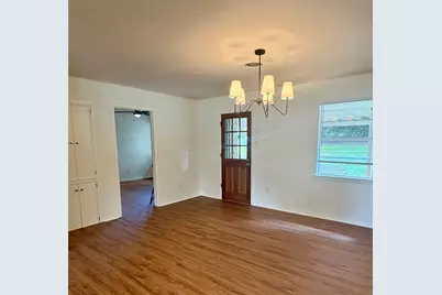 1801 Beazley Street, Brenham, TX 77833 - Photo 9
