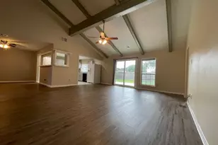 2726 Mesquite Dr, Sugar Land, TX 77479 - Photo 7