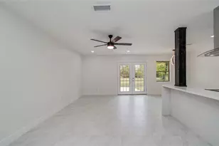 27226 Blueberry Hill Dr, Conroe, TX 77385 - Photo 17