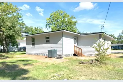 58 Hybiscus Court, Lake Jackson, TX 77566 - Photo 17