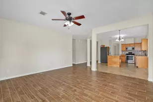 2002 Monarch Hollow Ln, Katy, TX 77449 - Photo 19