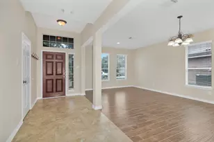 2002 Monarch Hollow Ln, Katy, TX 77449 - Photo 5