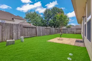 2002 Monarch Hollow Ln, Katy, TX 77449 - Photo 39