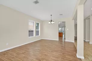 2002 Monarch Hollow Ln, Katy, TX 77449 - Photo 9