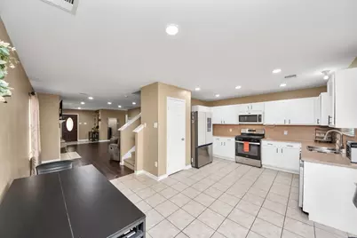 9510 Yearling Branch Dr, Houston, TX 77075 - Photo 17
