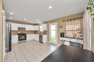 9510 Yearling Branch Dr, Houston, TX 77075 - Photo 23