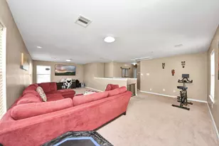 9510 Yearling Branch Dr, Houston, TX 77075 - Photo 27