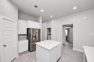 10915 W Fall Fern Circle, Houston, TX 77044 - Photo 15