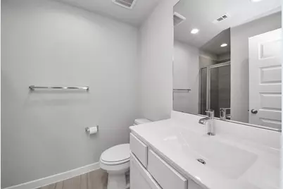 10915 W Fall Fern Circle, Houston, TX 77044 - Photo 9