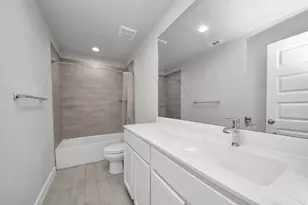 10915 W Fall Fern Circle, Houston, TX 77044 - Photo 23