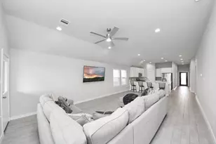 10915 W Fall Fern Circle, Houston, TX 77044 - Photo 21