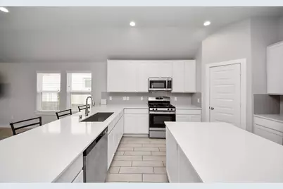 10915 W Fall Fern Circle, Houston, TX 77044 - Photo 13