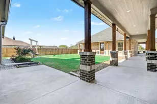 4527 Majestic Dr, Baytown, TX 77523 - Photo 37