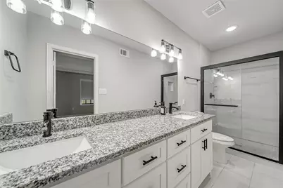 7312 Main Street, Houston, TX 77030 - Photo 11