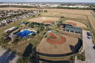 1210 Berwick Manor Ct, Spring, TX 77379 - Photo 49