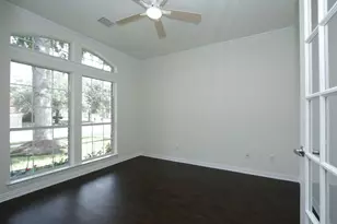 1210 Berwick Manor Ct, Spring, TX 77379 - Photo 7