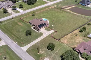 2688 Settler's Way Dr, Sealy, TX 77474 - Photo 43