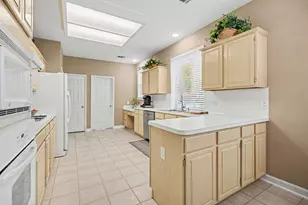 2123 Autumn Cove Dr, League City, TX 77573 - Photo 11