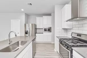 3020 Gunnersbury Dr, Houston, TX 77047 - Photo 9