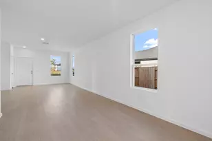 411 Ruby Frd Dr, Cove, TX 77523 - Photo 7