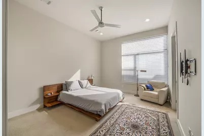 1004 California Street #203, Houston, TX 77006 - Photo 23