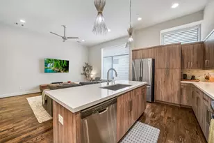 1004 California St, Houston, TX 77006 - Photo 15