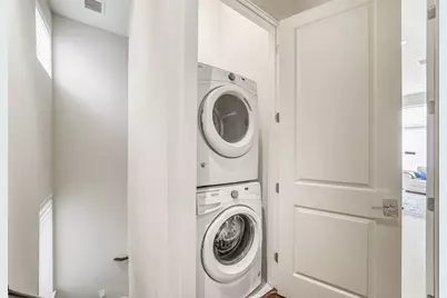 1004 California Street #203, Houston, TX 77006 - Photo 31