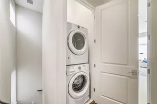 1004 California St, Houston, TX 77006 - Photo 31