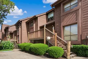 723 Davis Rd, League City, TX 77573 - Photo 5