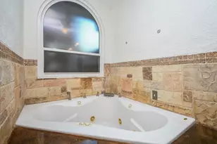 6617 Tournament Dr, Houston, TX 77069 - Photo 11