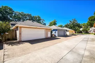 6617 Tournament Dr, Houston, TX 77069 - Photo 17
