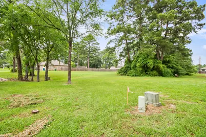 12995 Point Aquarius Boulevard, Willis, TX 77318 - Photo 33