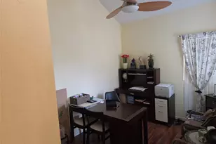 2425 Holly Hall St, Houston, TX 77054 - Photo 33