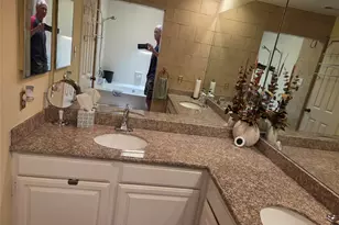 2425 Holly Hall St, Houston, TX 77054 - Photo 23