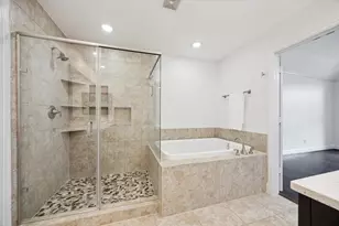 523 W 26th St, Houston, TX 77008 - Photo 17