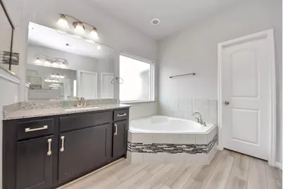 16735 Rockwall Street, Conroe, TX 77303 - Photo 19