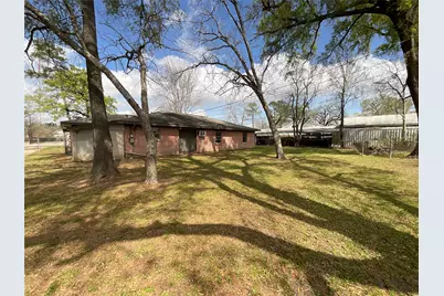8902 Kentshire Drive, Houston, TX 77078 - Photo 15
