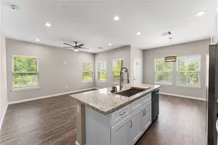 5307 Groveton St, Houston, TX 77033 - Photo 1