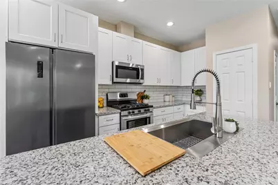5307 Groveton Street #B, Houston, TX 77033 - Photo 11