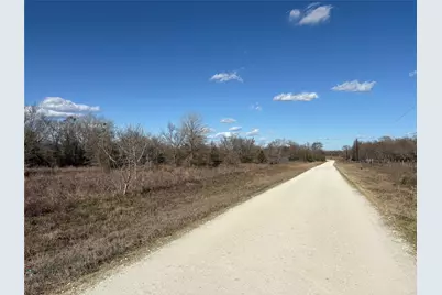 11880 Independence Drive, Bedias, TX 77831 - Photo 3