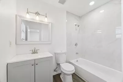 815 Fields Street, Richmond, TX 77469 - Photo 9