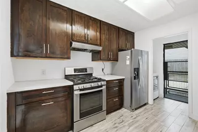 6107 Vinewood Drive, Houston, TX 77088 - Photo 9
