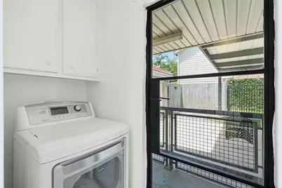 6107 Vinewood Drive, Houston, TX 77088 - Photo 11