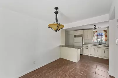 6159 Belmark Street, Houston, TX 77033 - Photo 9