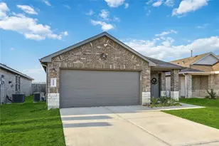 16684 Lonely Pines Dr, Conroe, TX 77302 - Photo 1