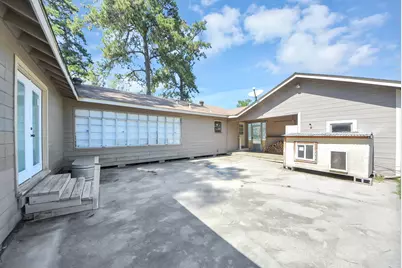 201 S Roosevelt Avenue, Cleveland, TX 77327 - Photo 41
