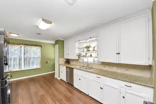 201 S Roosevelt Ave, Cleveland, TX 77327 - Photo 19